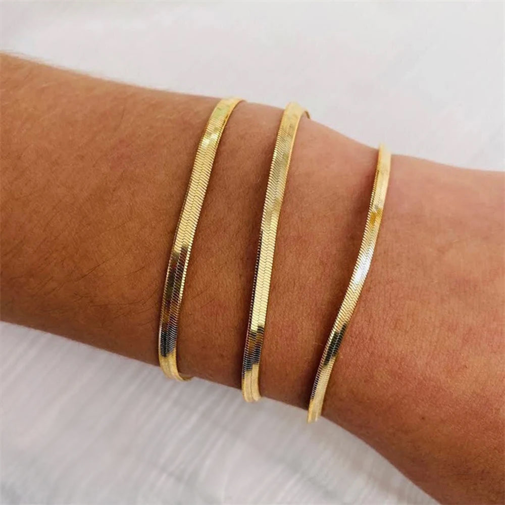 Collier à chevrons en acier inoxydable 