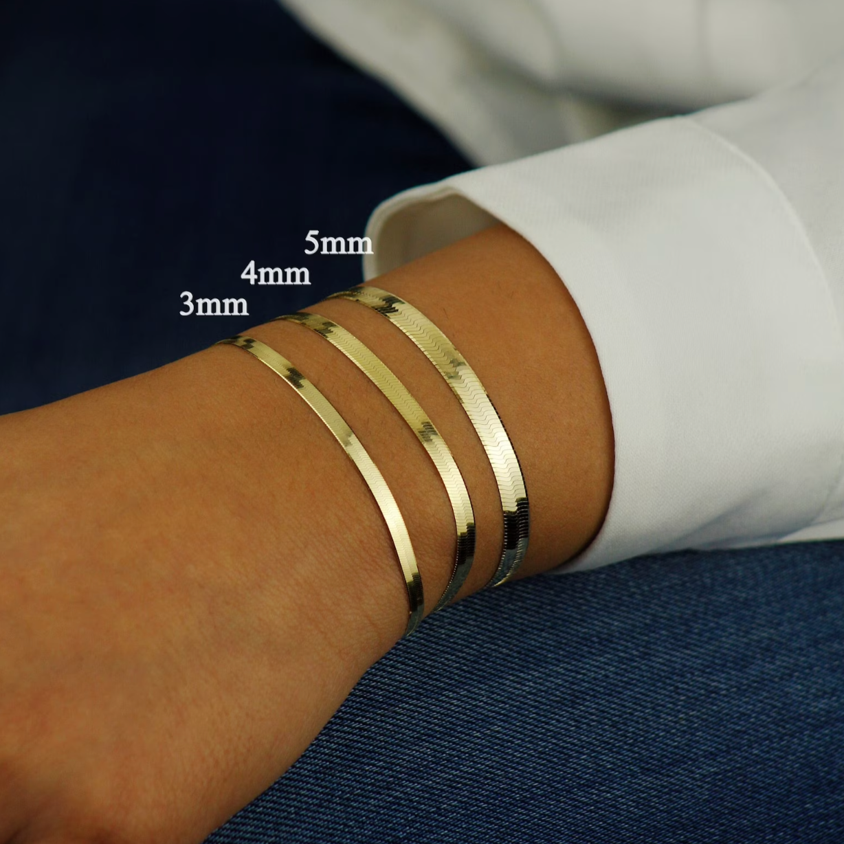Collier à chevrons en acier inoxydable 